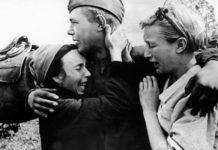 Какая была формальная причина у Гитлера для объявления войны СССР