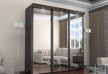 Зеркальный шкаф-купе для спальни: положительные и отрицательные качества Зеркальный шкаф-купе для спальни: положительные и отрицательные качества