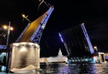 Разводные мосты в Санкт-Петербурге