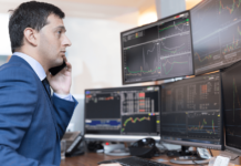 Как выбрать биржевого маклера?