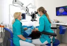 Прием к современному стоматологу. Клиника с современным оборудованием