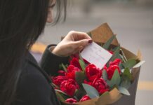 Заказ цветов с доставкой на дом: что вам нужно знать