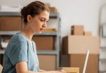 Аутсорсинг: плюсы, виды и особенности